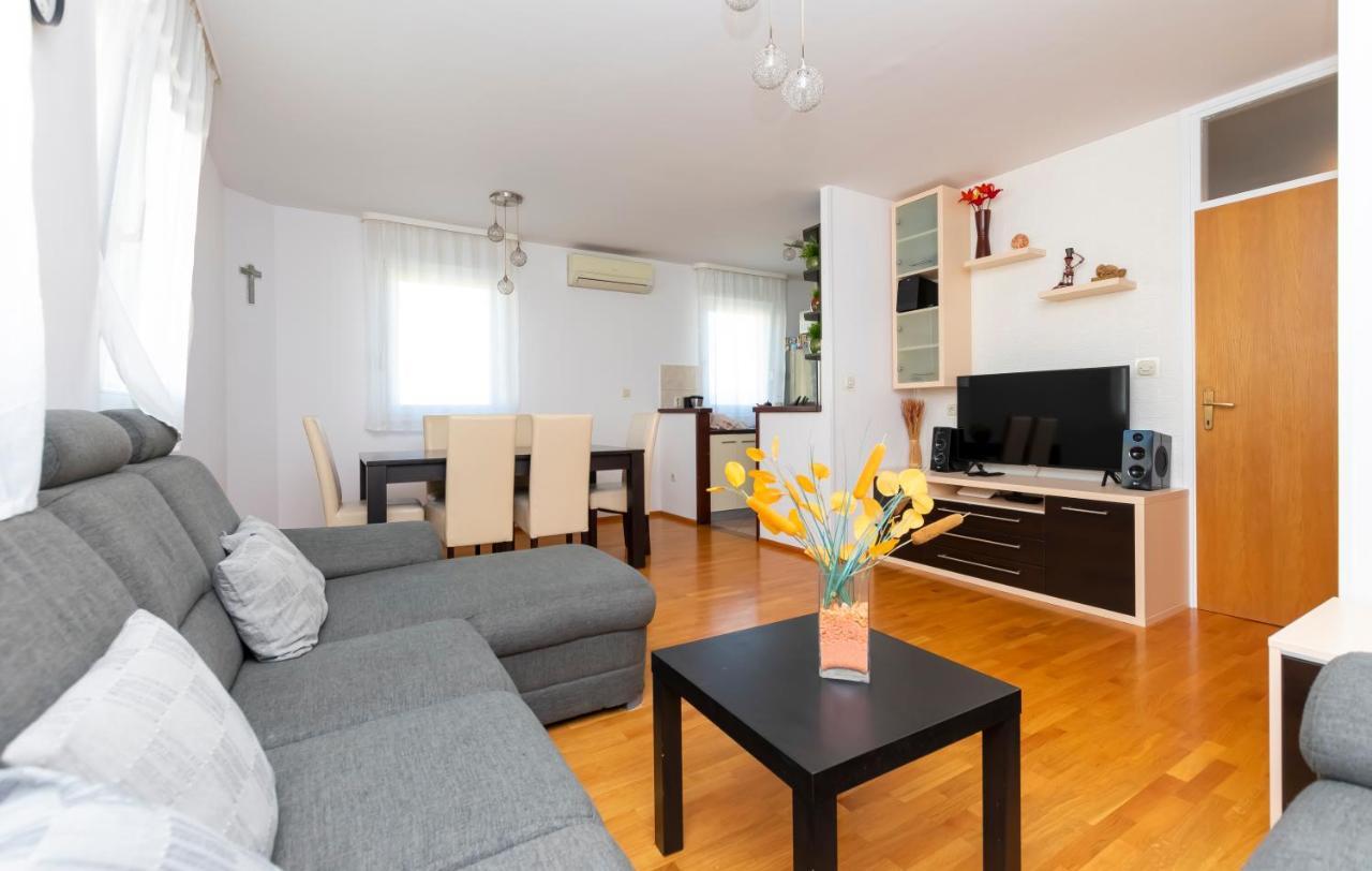 Apartment Pepalo,Omis Free Parking Εξωτερικό φωτογραφία